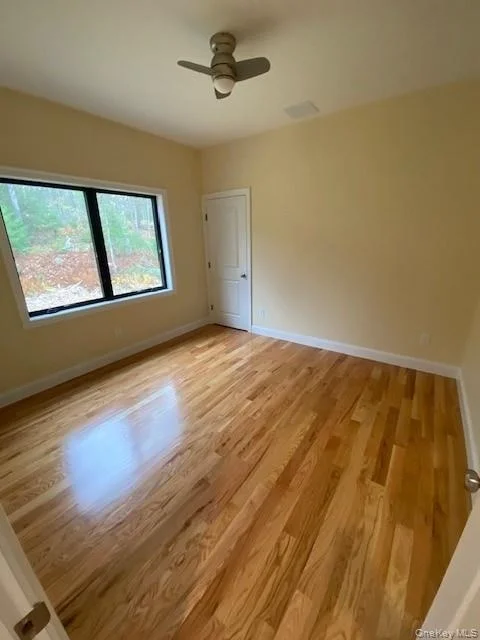 Photo of 50 Old Forestburgh Road