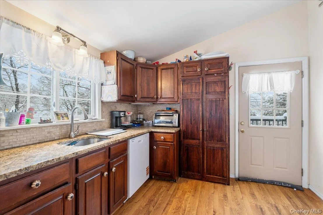 Photo of 4 Beachway Drive