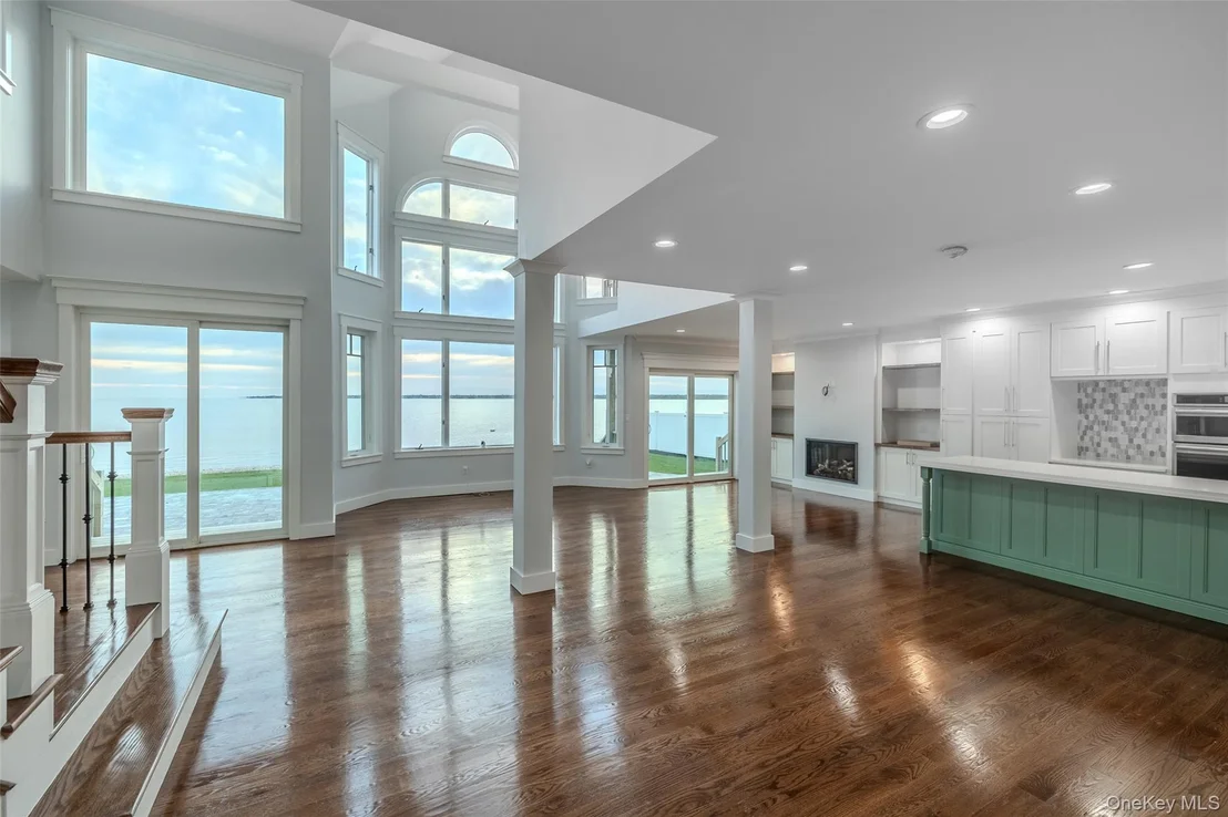 Photo of 72 Grandview Drive