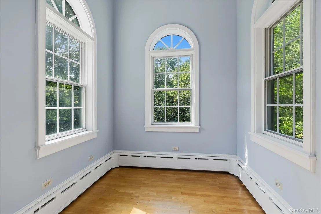 Photo of 81 Glendale Road