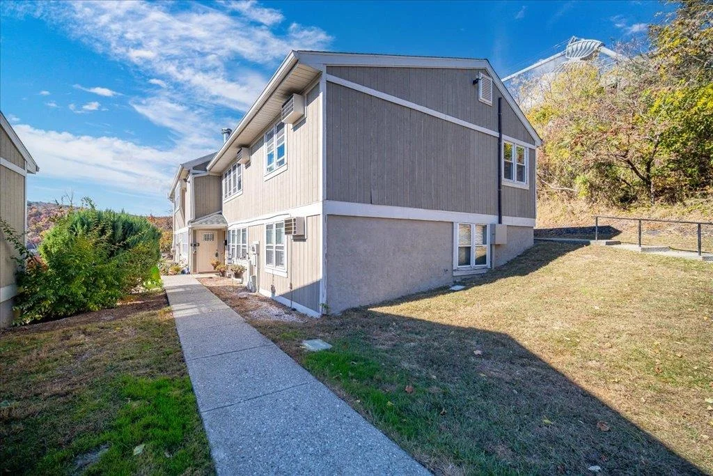 Photo of Unit F2 at 68 Gerald Drive