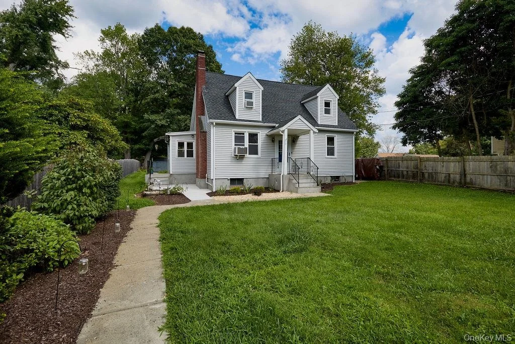 Photo of 90 Walnut Road