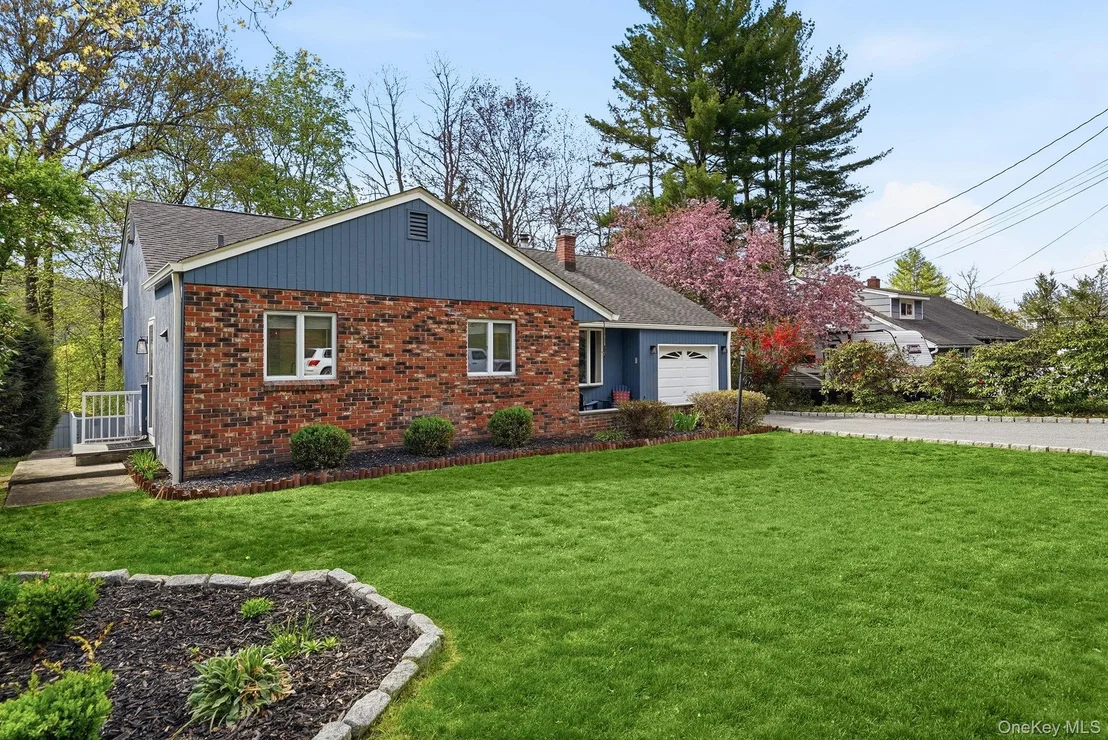 Photo of 47 Valley View Terrace
