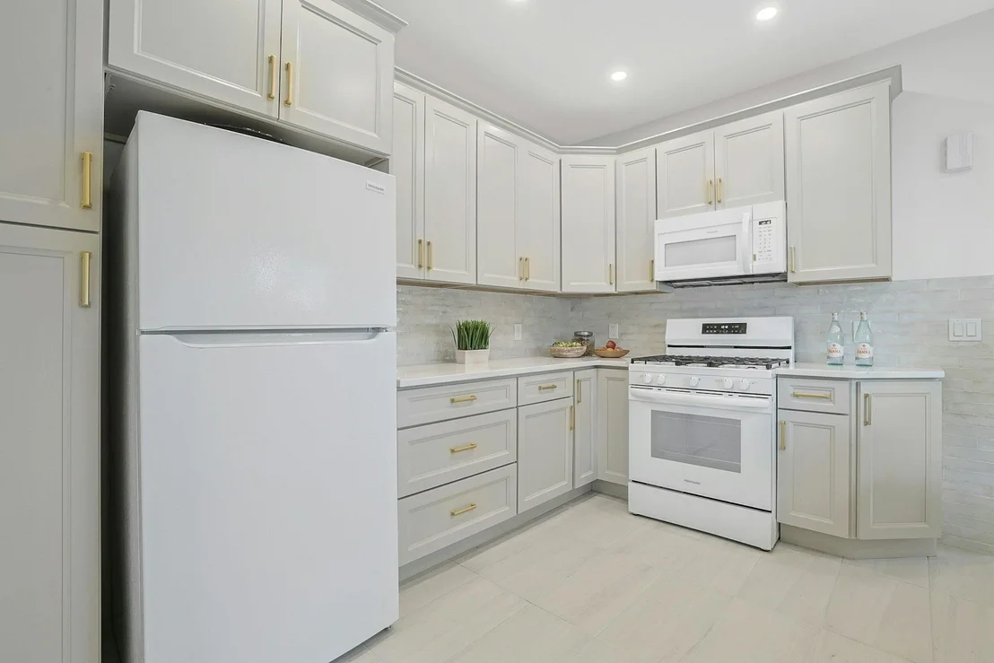 Photo of 233 Commonwealth Avenue