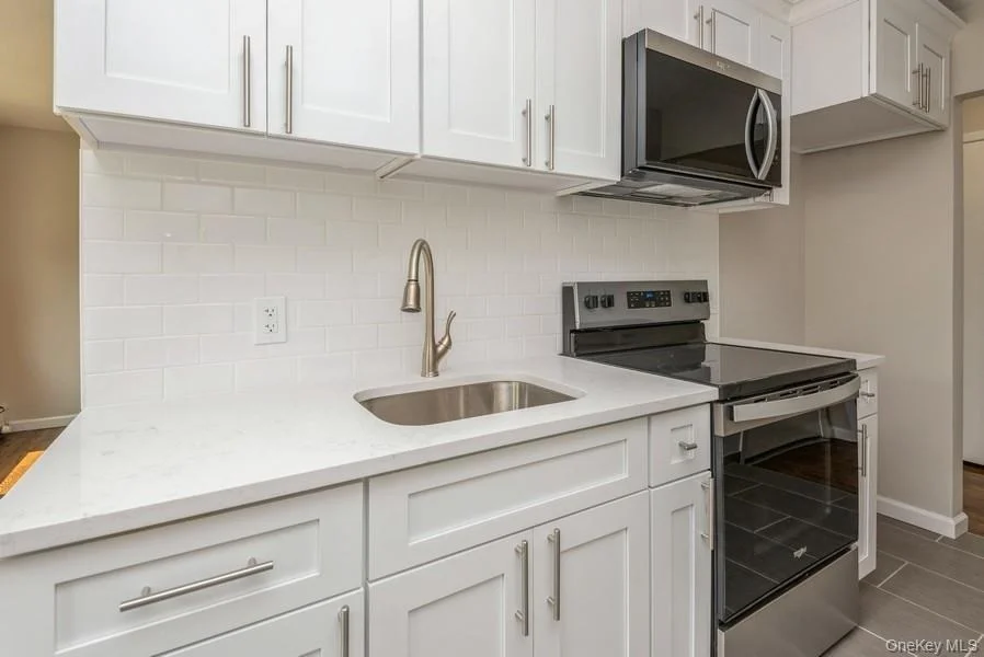 Photo of Unit 5A at 2399 UNION Boulevard
