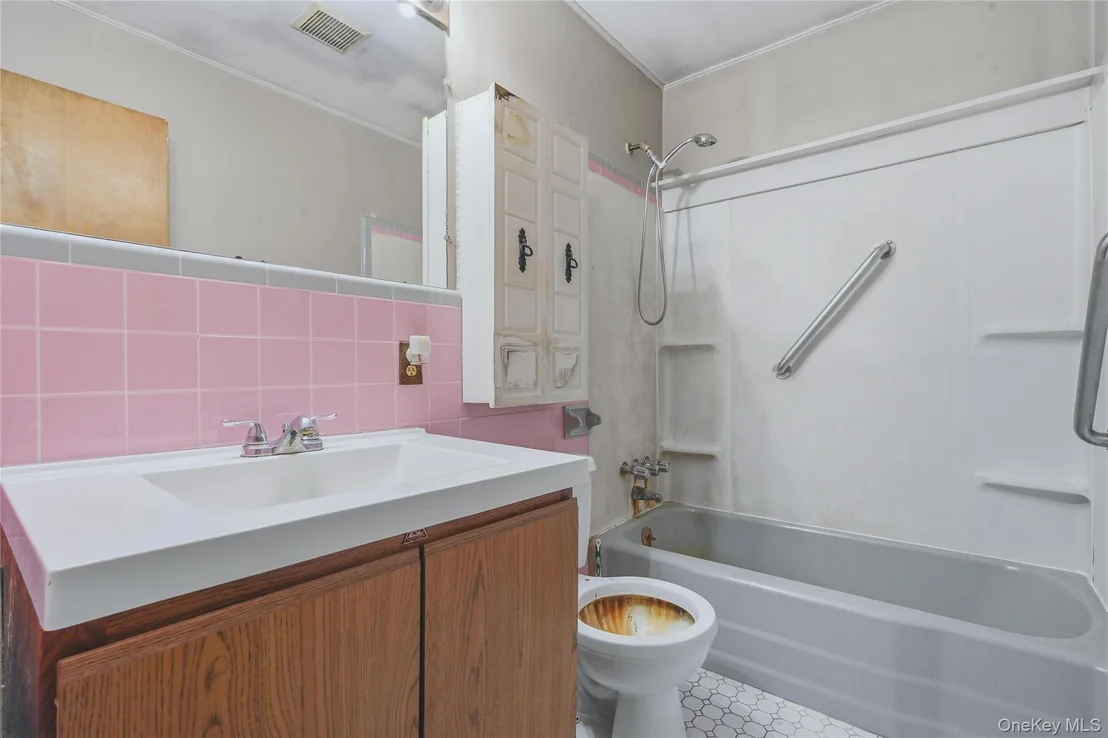 Photo of 57 King Drive