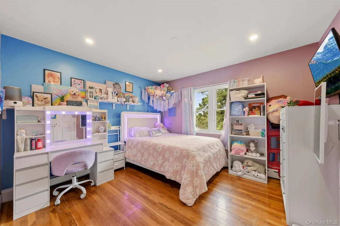 Photo of 53 Everett Road
