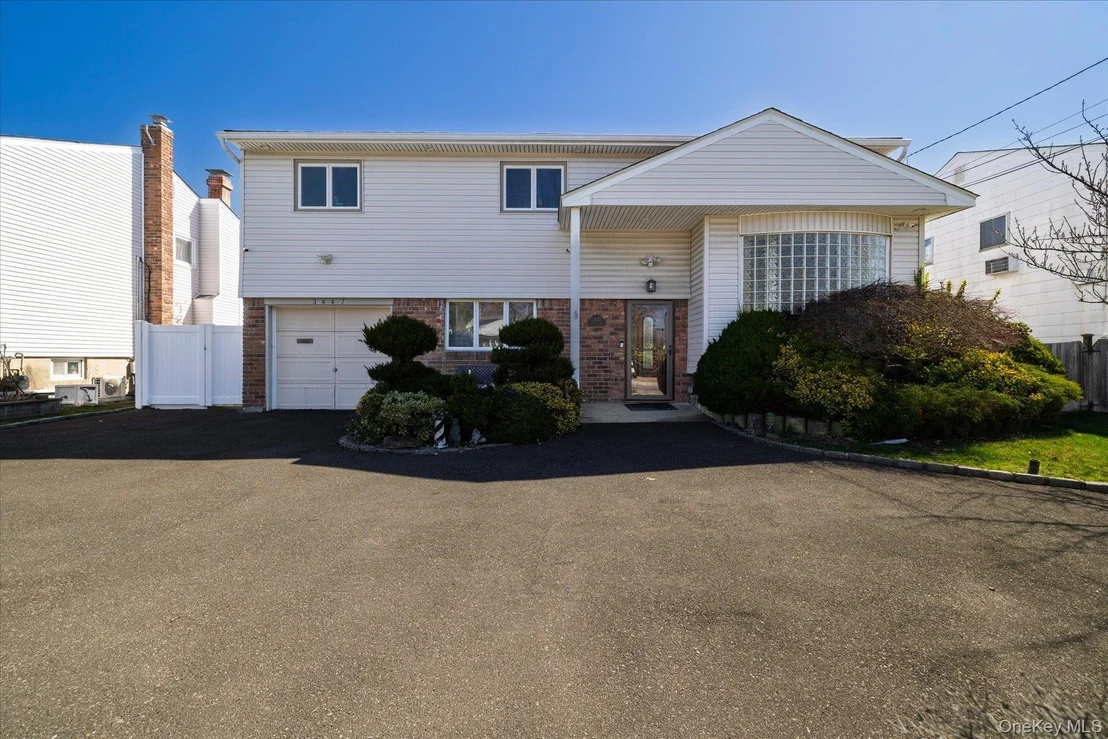 Photo of 3447 Steven Road