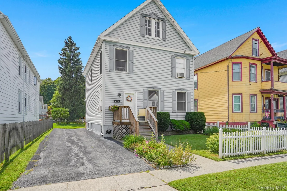 Photo of 25 Taylor Avenue