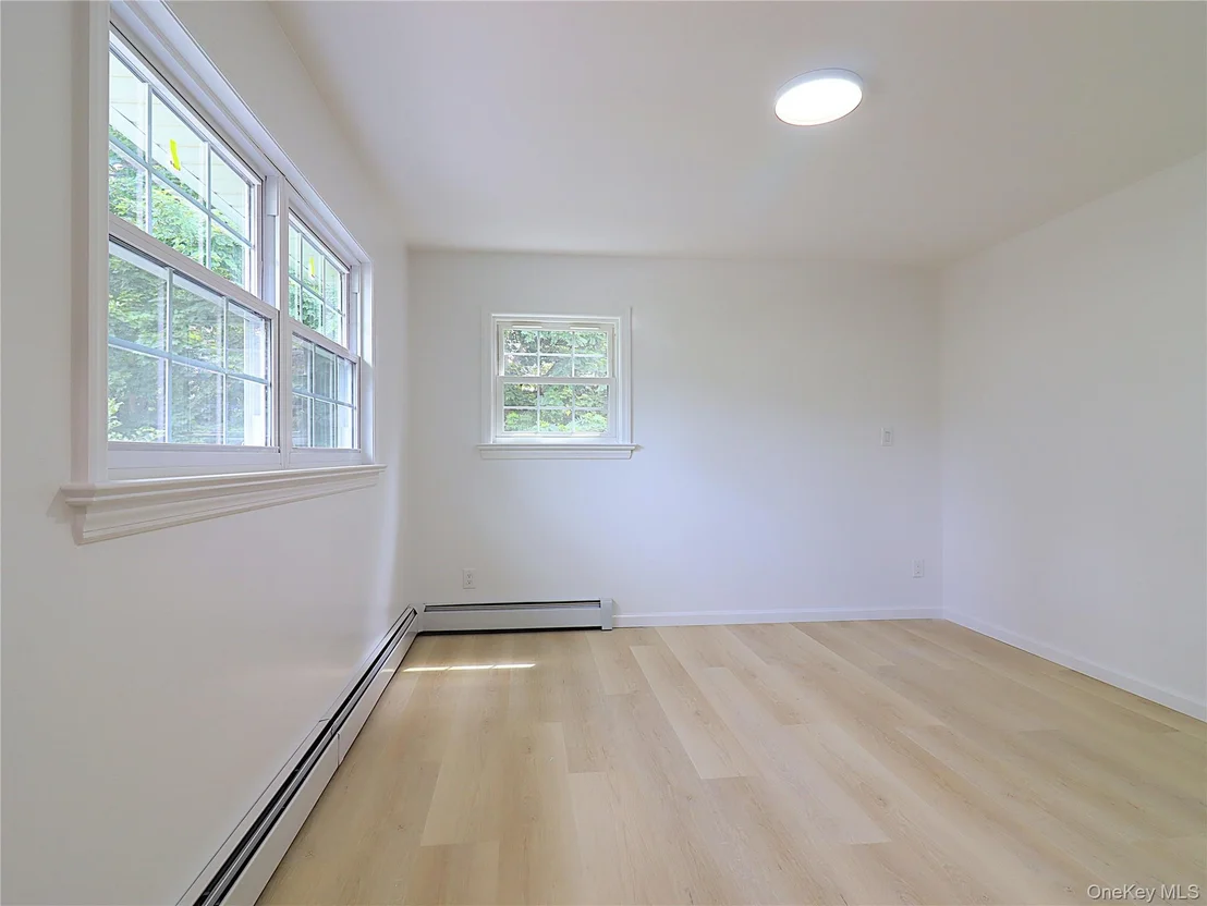 Photo of 7 Locust Street