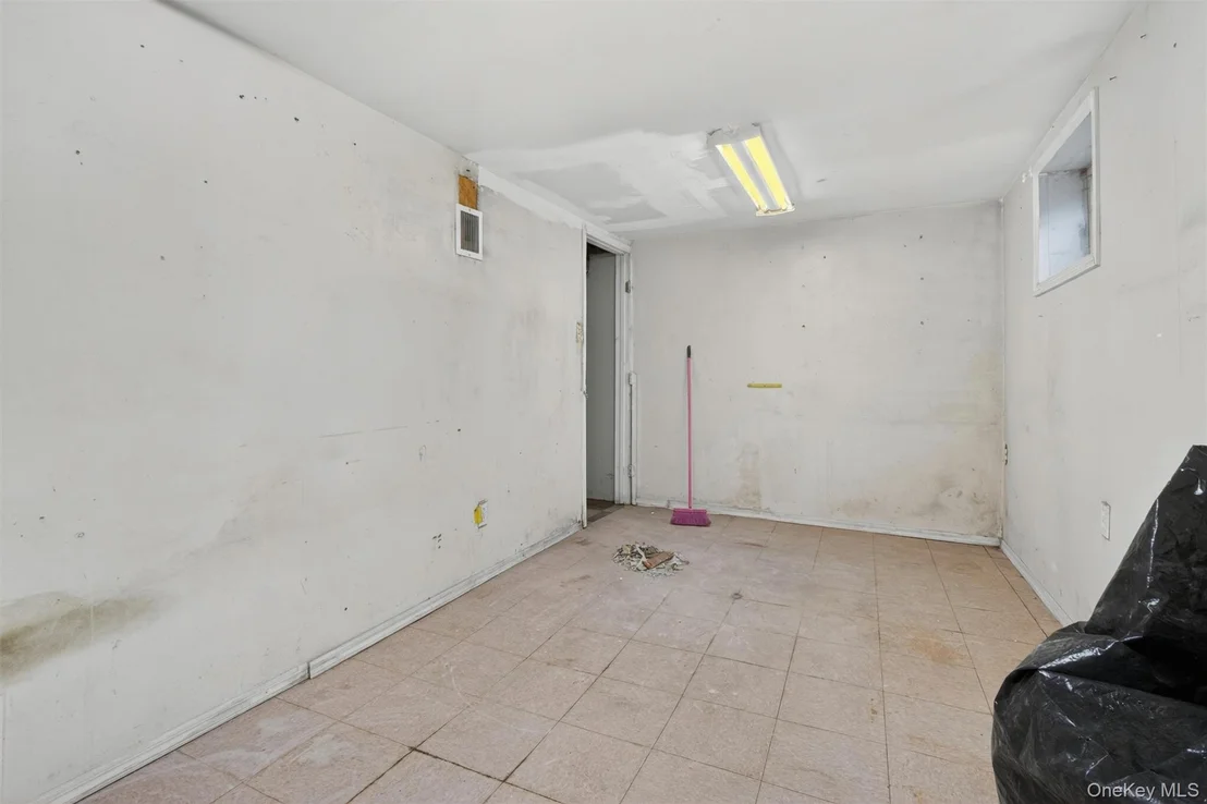 Photo of 500 Pershing Boulevard