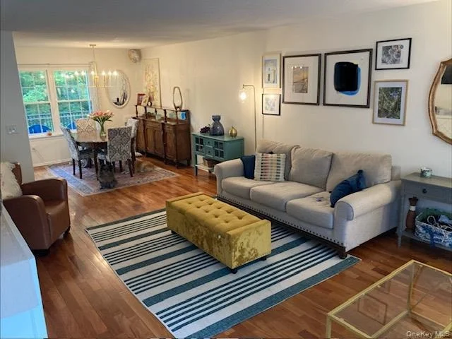 Photo of 35 Poplar Circle