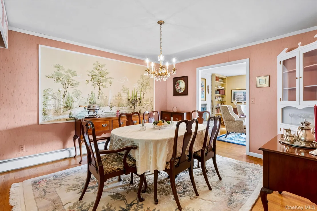 Photo of 46 Skyview Drive