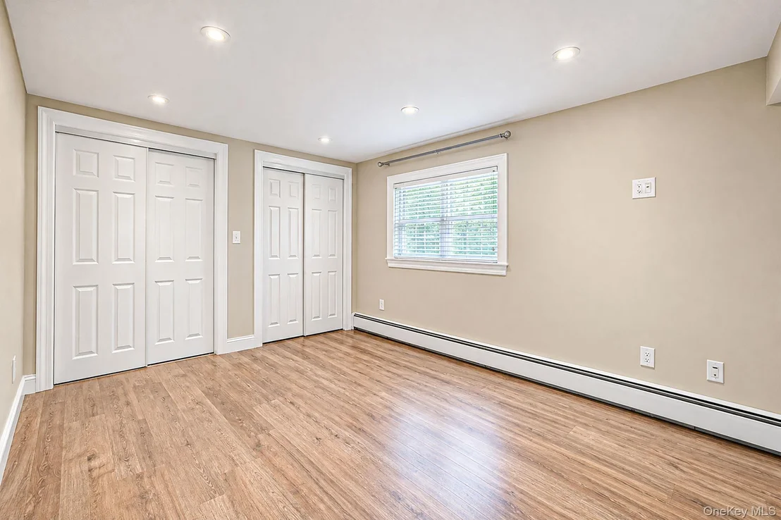 Photo of 6 Wyandanch Boulevard