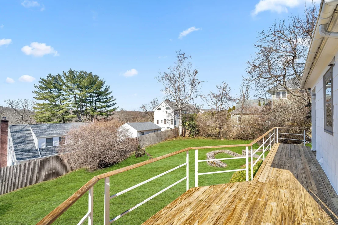 Photo of 27 Waverly Place