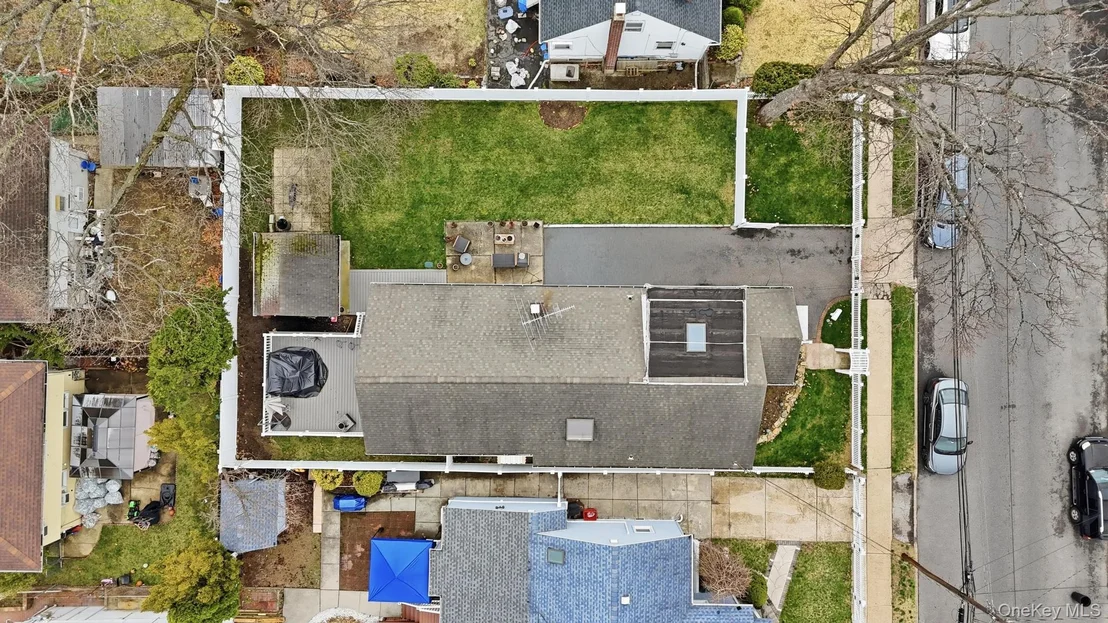 Photo of 357 Kirkman Avenue