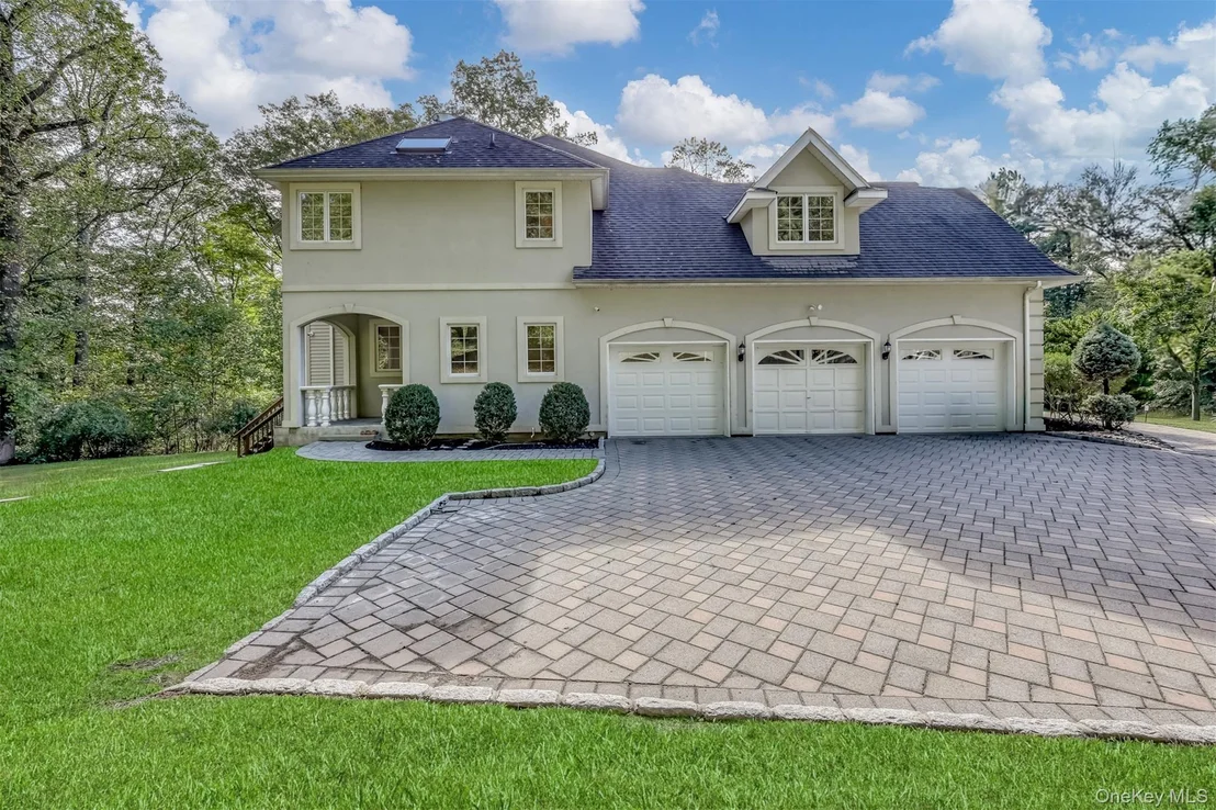Photo of 30 Senator Levy Drive