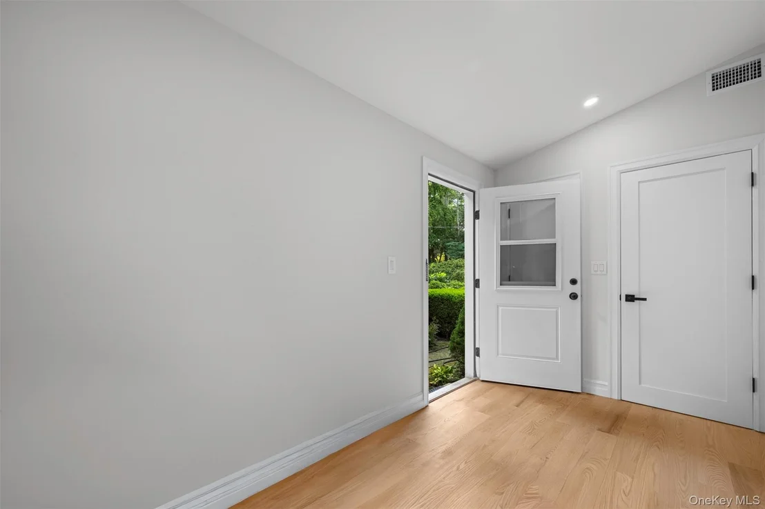 Photo of 20 Chestnut Drive