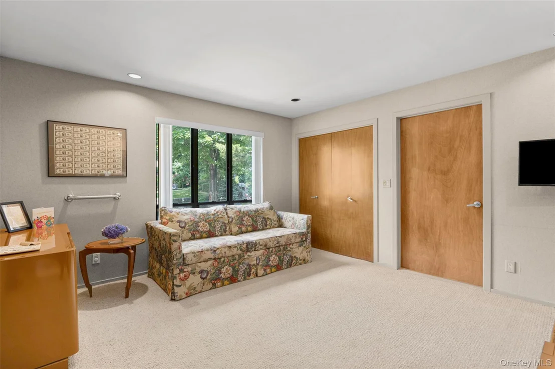 Photo of 132 Barton Road