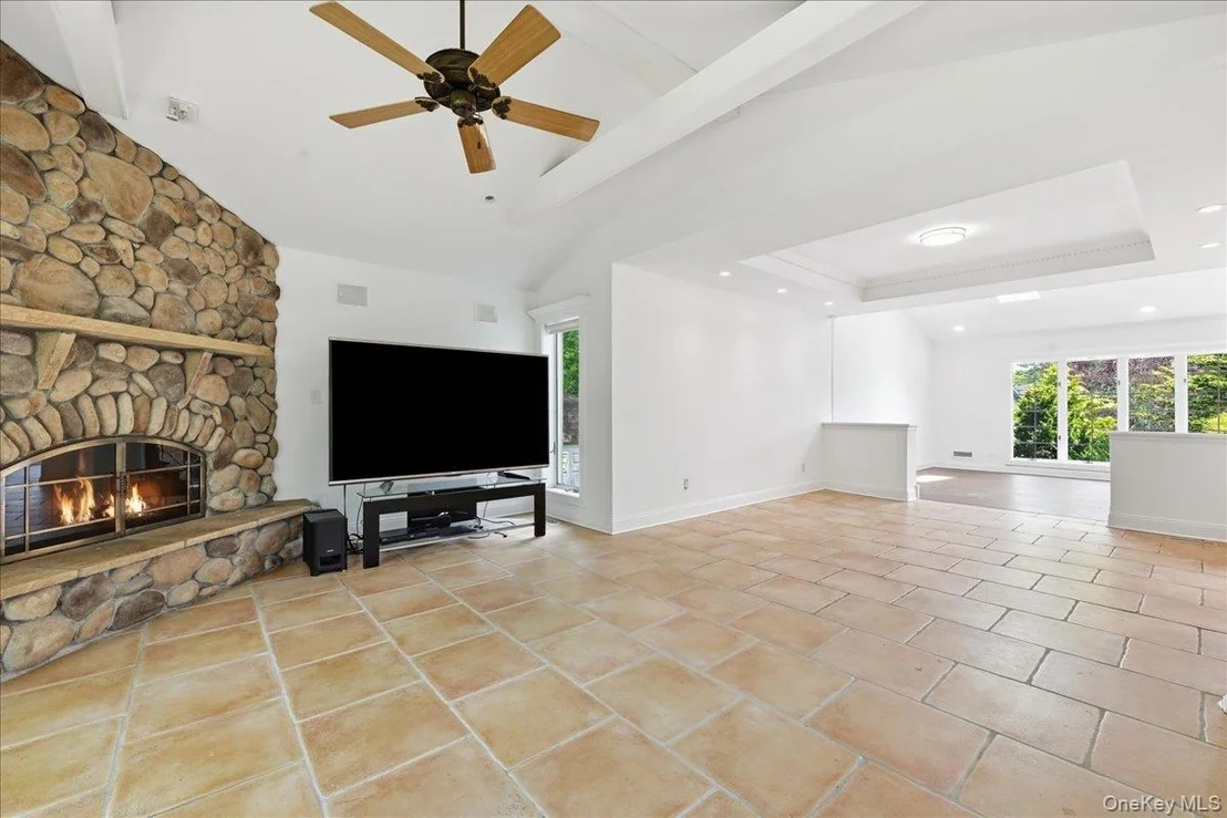Photo of 15 Seneca Place