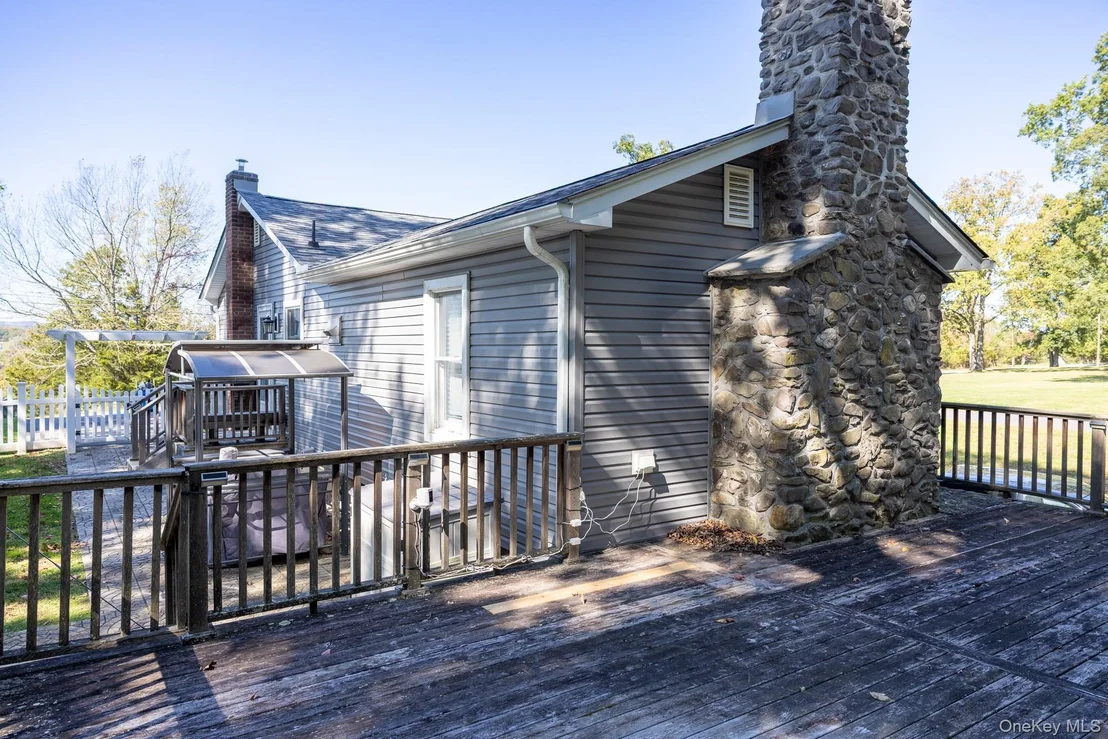 Photo of 324 Gardnerville Road