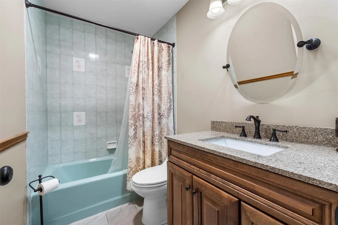 Photo of 10 BlueJay Place