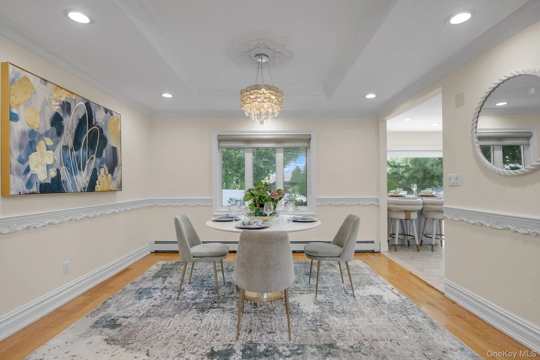 Photo of 98 Belmont Circle