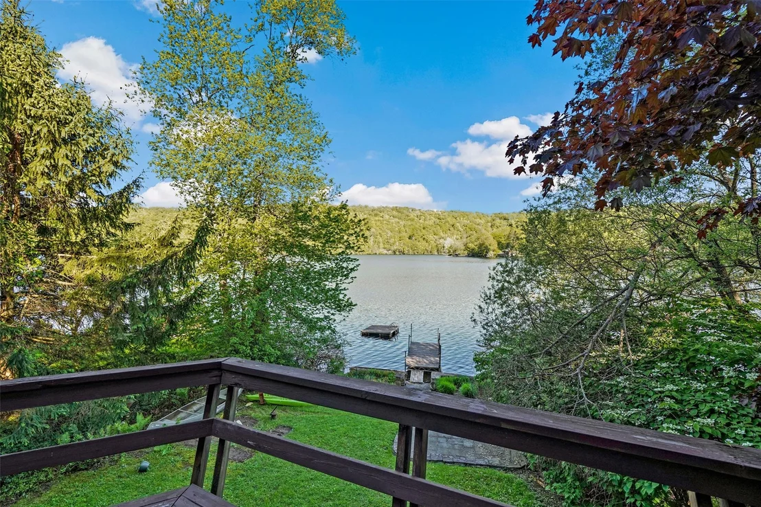Photo of 21 Chippewa Road