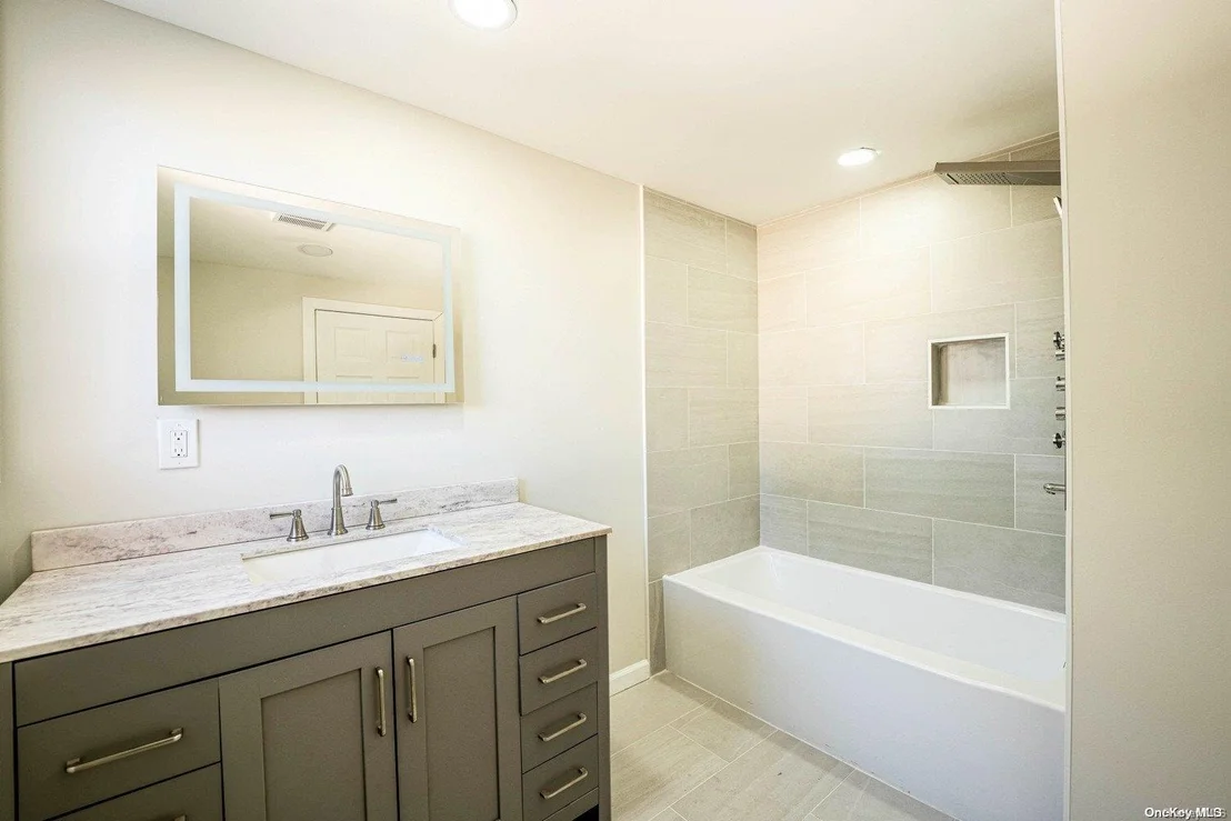 Photo of 19 Cedar Ridge Drive
