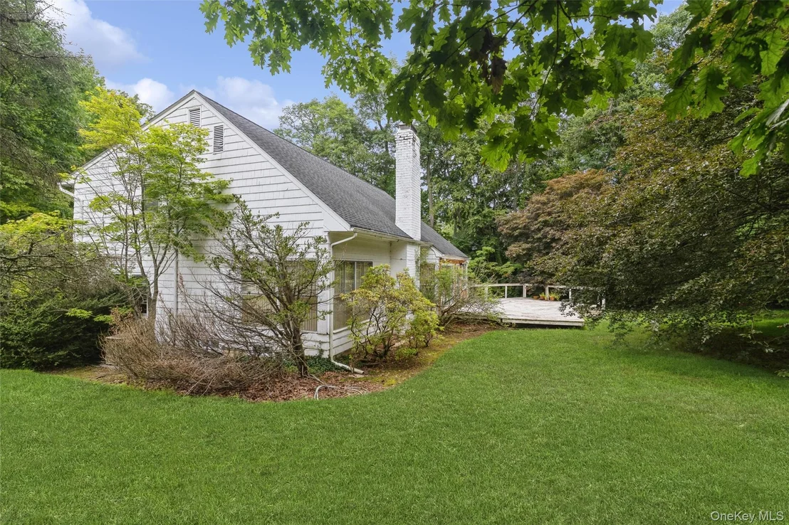 Photo of 5 Hemlock Drive