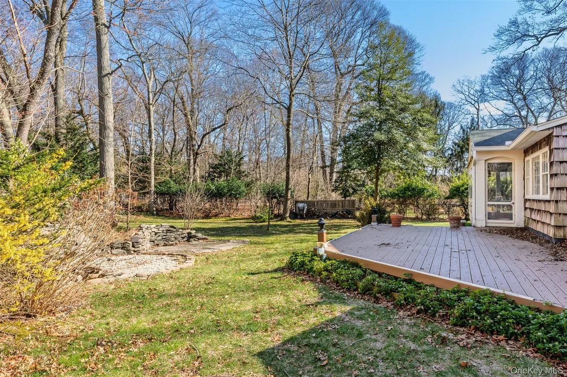 Photo of 91 Quaker Path
