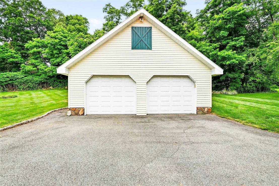 Photo of 243 Dingle Ridge Road