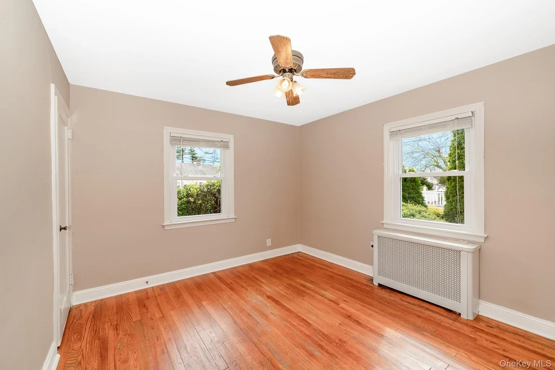 Photo of 1 Robert Avenue