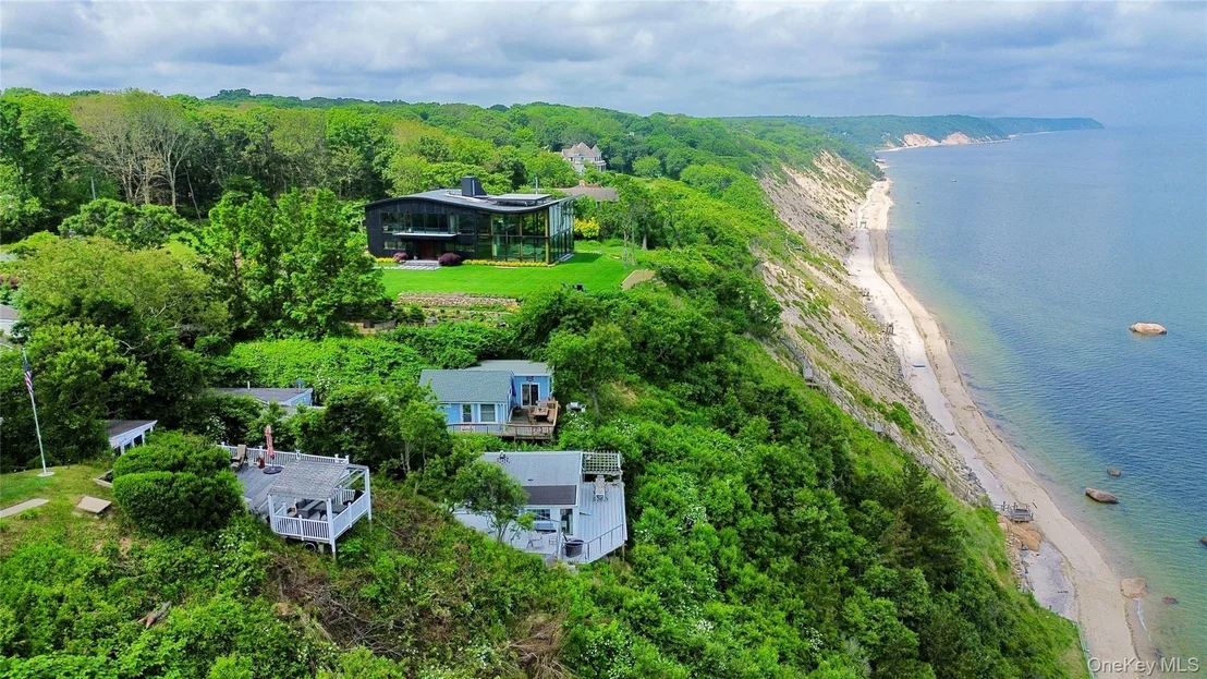 Photo of 58 Hillcrest Drive
