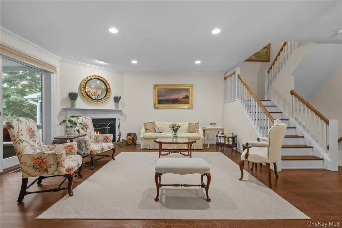 Photo of 18 Brookview Drive