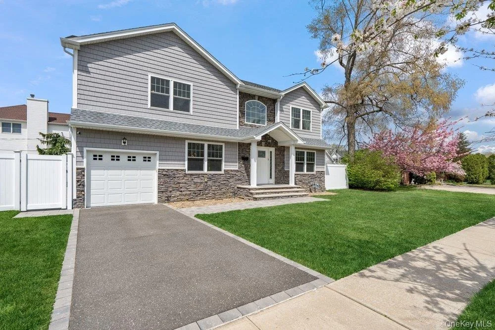 Photo of 53 Surrey Lane