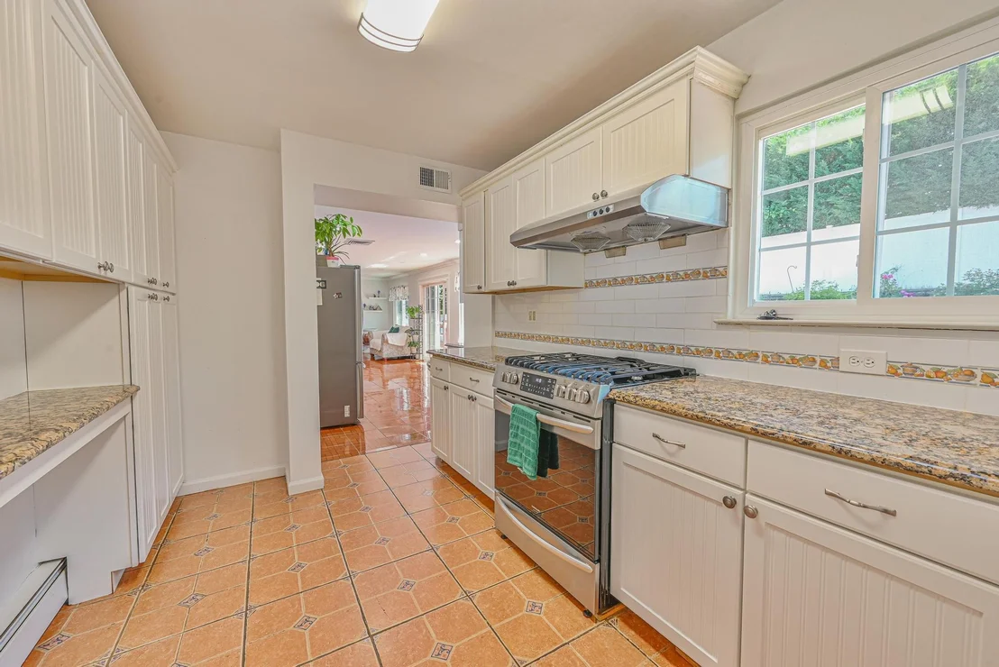 Photo of 239 Walnut Road