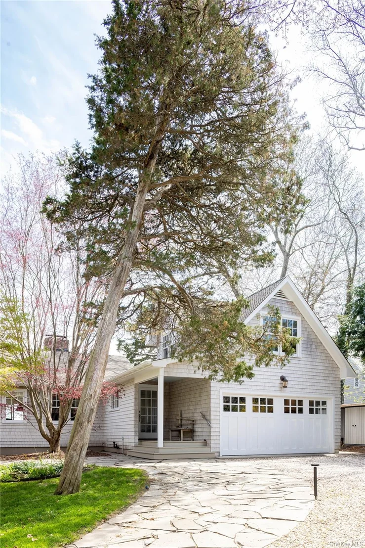Photo of 255 S View Drive