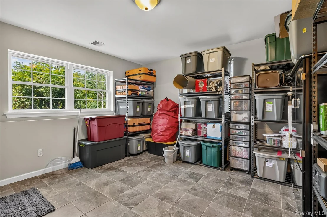 Photo of 1 Bell Way
