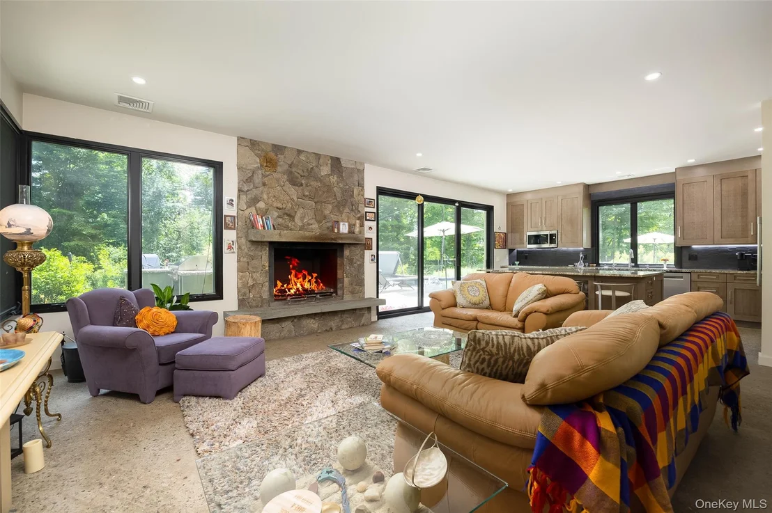 Photo of 215 Smith Road