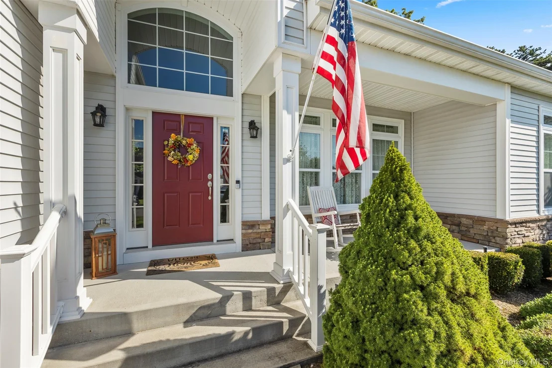 Photo of 27 Wildflower Drive