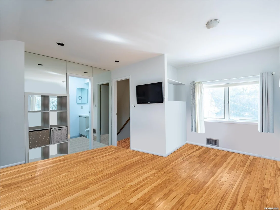 Photo of 145 Cooper Drive