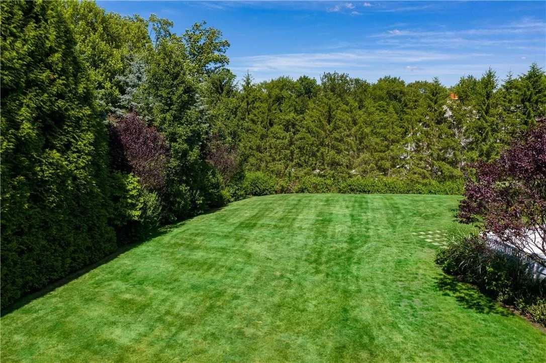 Photo of 7 Fox Run