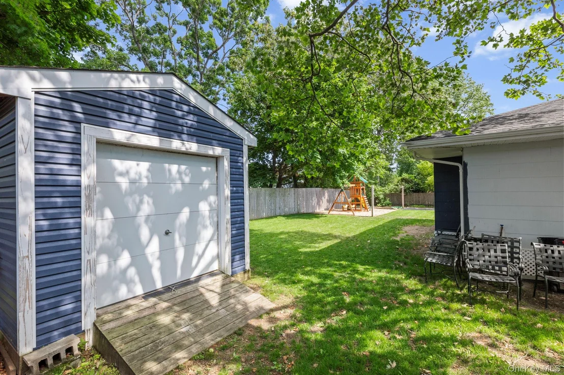 Photo of 21 Choate Avenue