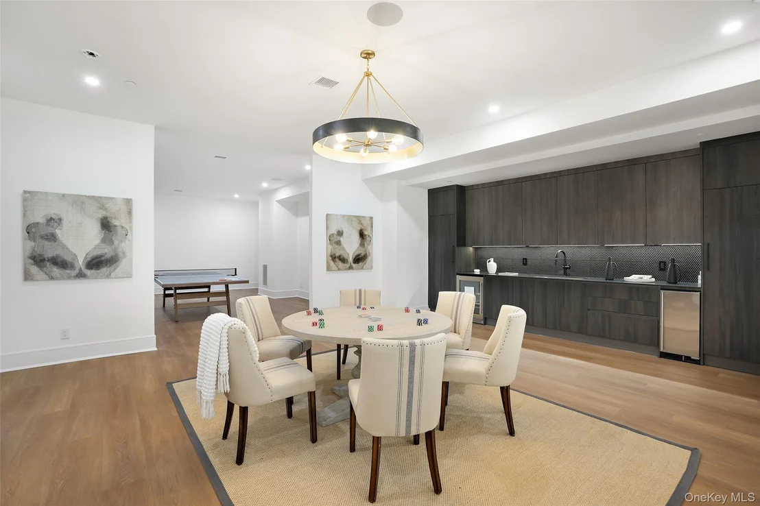 Photo of 11 Boxwood Lane