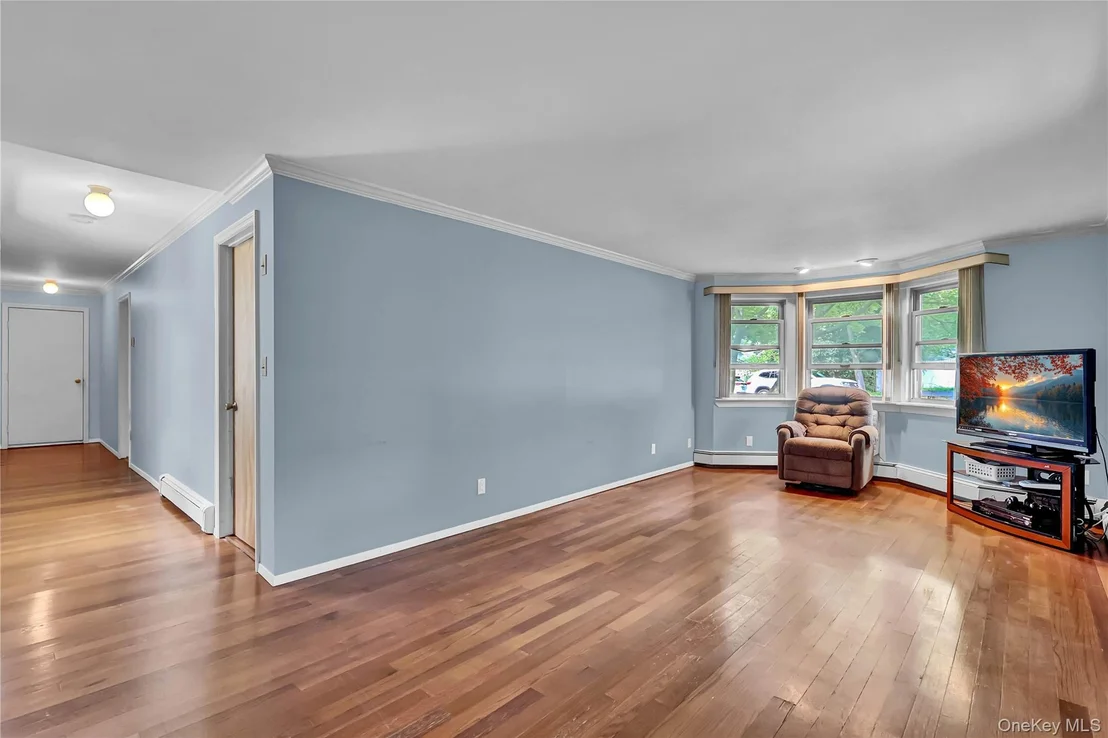 Photo of 80 Broadway