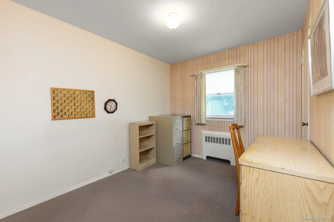 Photo of 2057 Paddock Road