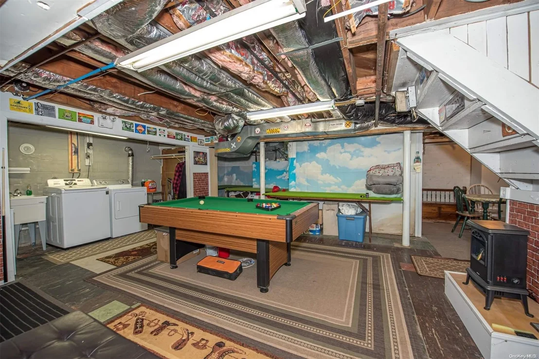 Photo of 92 Maple Avenue
