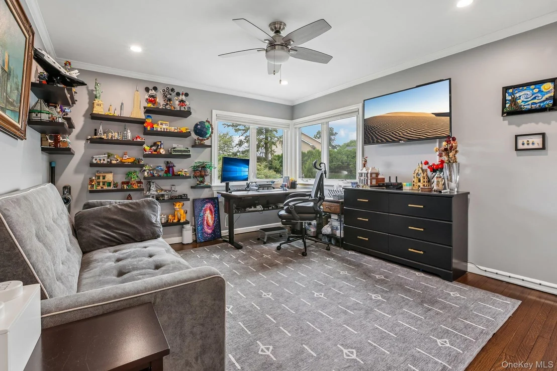 Photo of 512 Westlake Drive