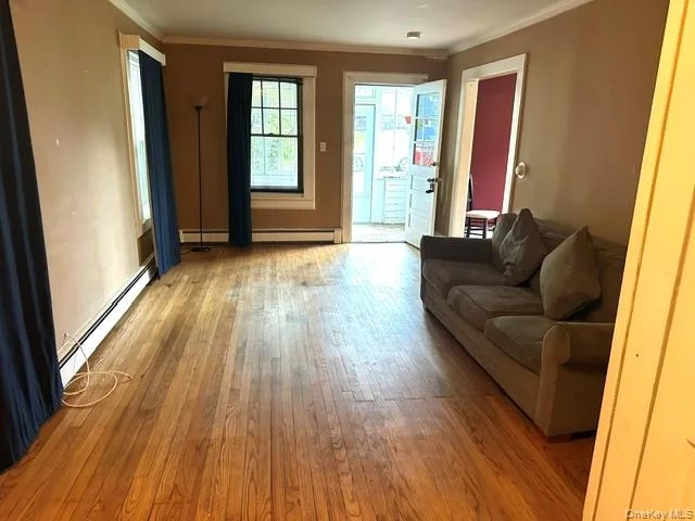 Photo of 44 Davis Avenue